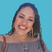Profile picture for user Andressa Pacífico Franco Quevedo