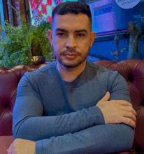 Profile picture for user Antônio Inácio Diniz Júnior.