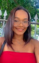 Profile picture for user Mirele Cruz Alves